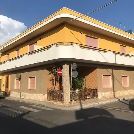 Lorenzo Guest house